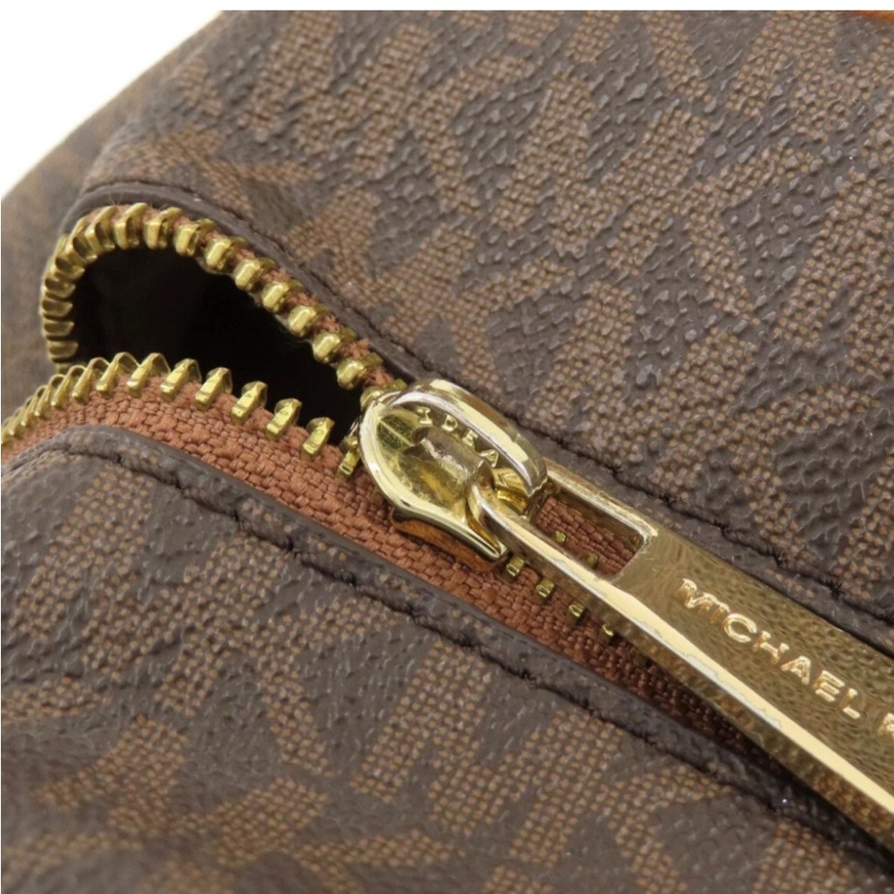 Michael Kors Brown Backpack with Aspen patches sherpa detail like new (RARE) - Picture 10 of 11